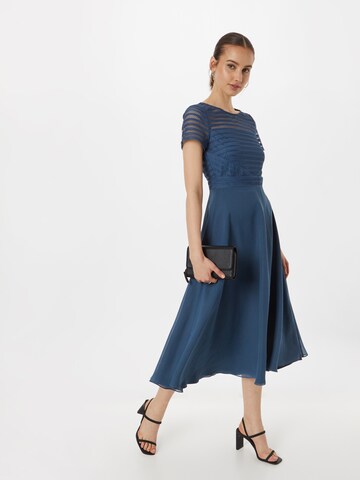 SWING Kleid in Blau