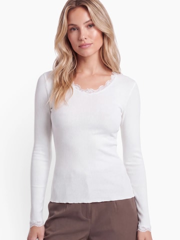 rosemunde Shirt in Weiß