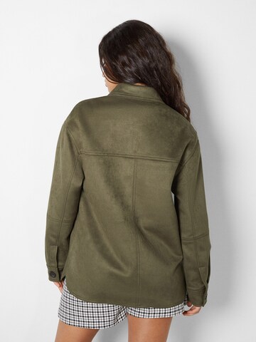 Veste mi-saison Bershka en vert