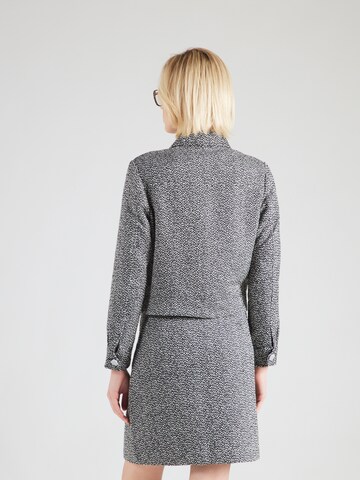 Geacă de primăvară-toamnă de la s.Oliver pe negru