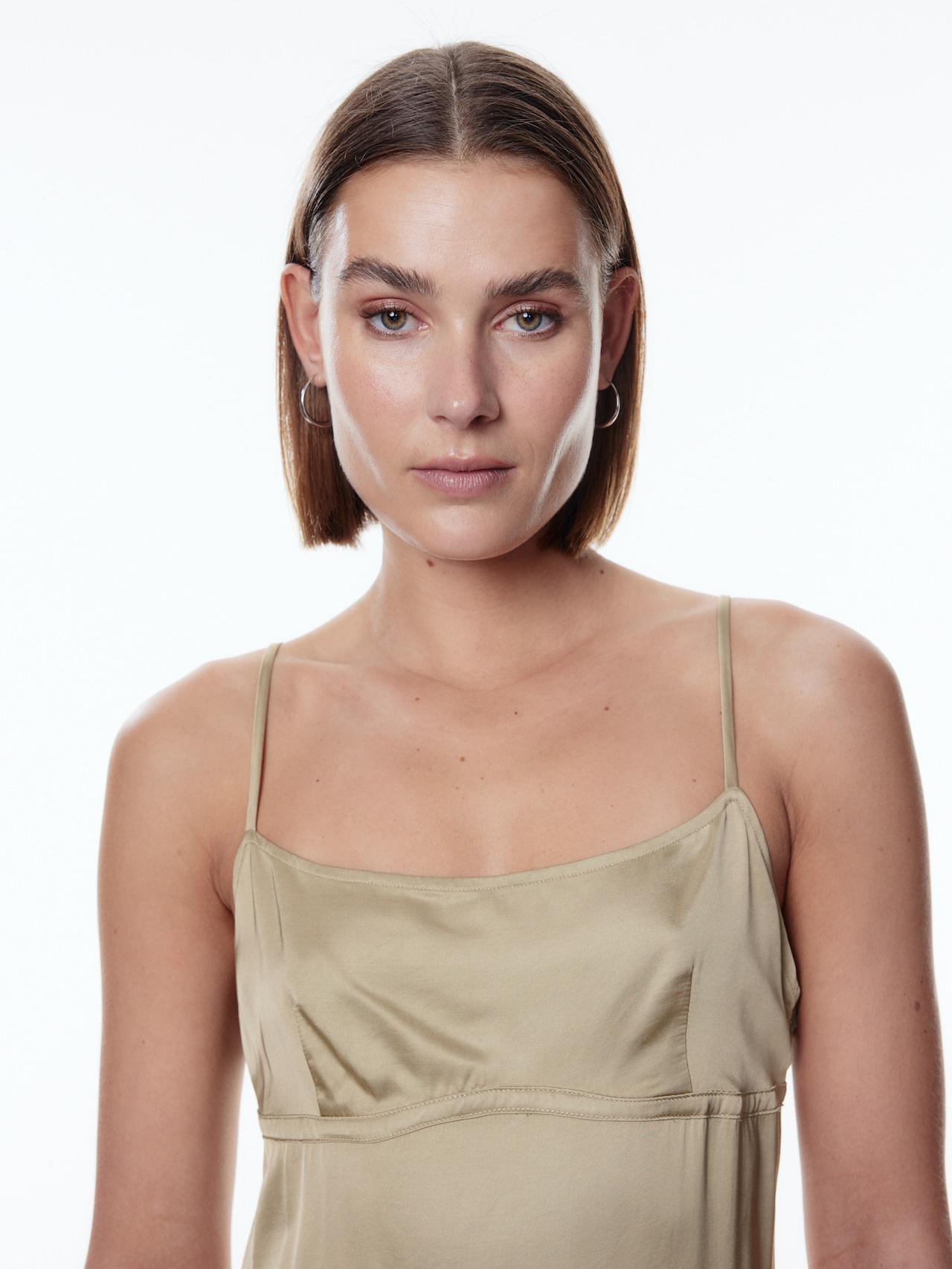 EDITED Produkte Kleid 'Naima' beige