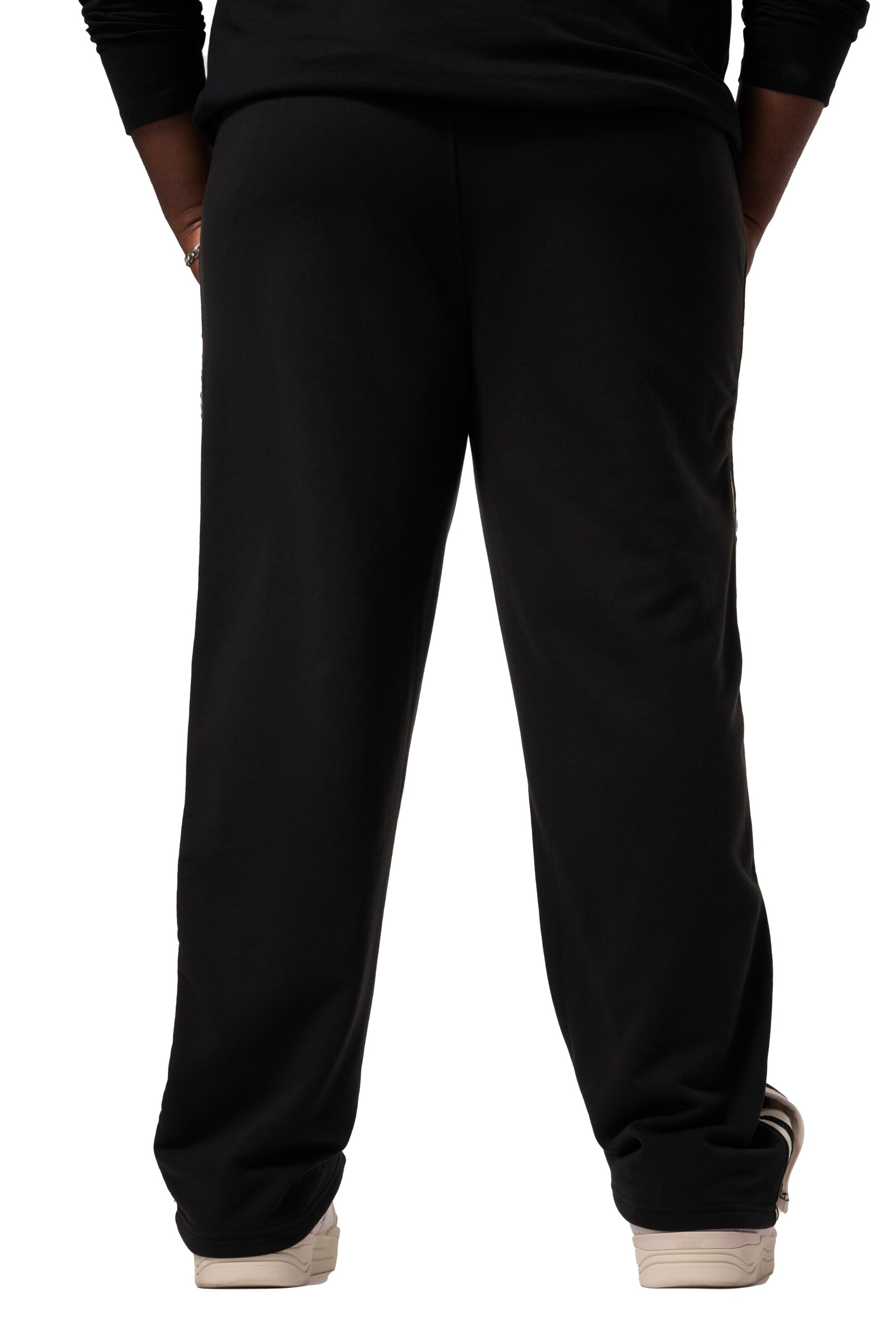 STHUGE Regular Broek in Zwart