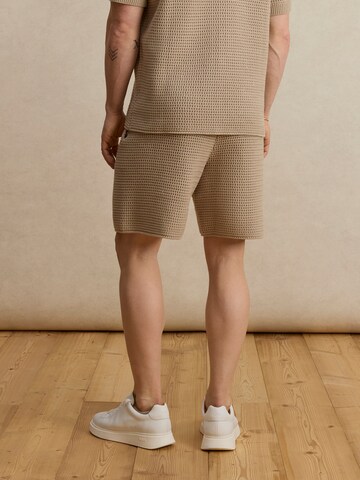 DAN FOX APPAREL Широка кройка Панталон 'Alex' в бежово