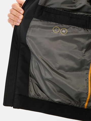 CAMEL ACTIVE Between-Season Jacket in Black