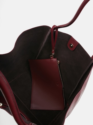 L37 HANDMADE SHOES Shopper 'BIG BIG WORLD NEW' in Rood