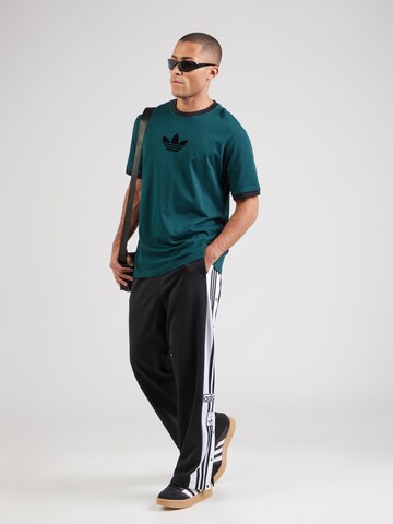 Tricou 'Adicolor 2000s Cali' de la ADIDAS ORIGINALS pe verde