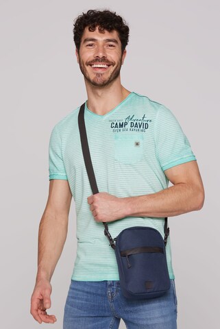 CAMP DAVID Leichte Crossbody Bag in Blau