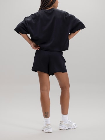 Hey Honey Loosefit Broek 'Mid Rise' in Zwart