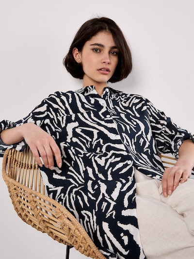 Apricot Chemisier en marine / blanc, Vue avec produit