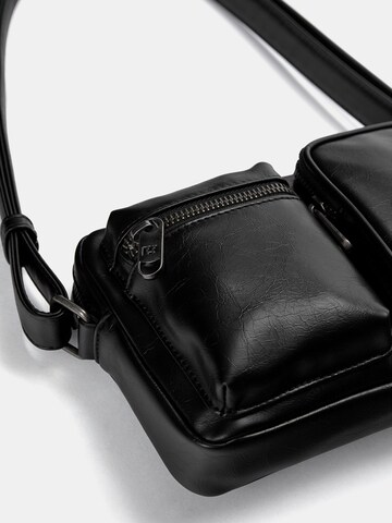 Sac à bandoulière Pull&Bear en noir