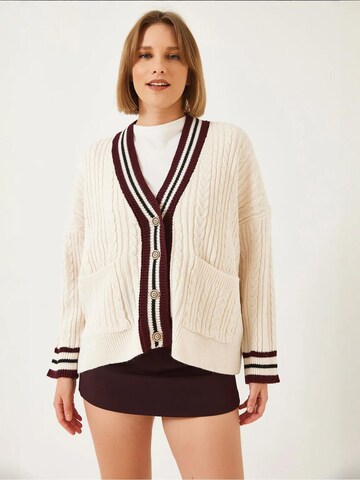 Bianco Lucci Knit Cardigan in Beige