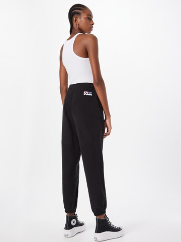 Superdry Tapered Hose in Schwarz