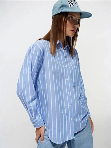 MixRay Bluse in Blau