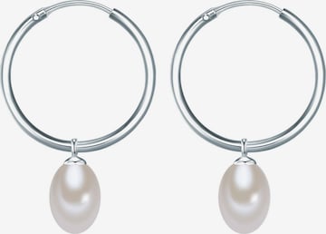 Valero Pearls Earrings in Silver