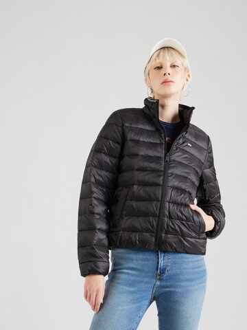 Tommy Jeans Jacke in Schwarz: predná strana