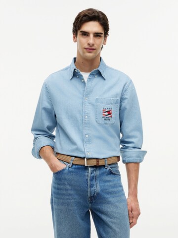 TOMMY HILFIGER Regular Fit Hemd in Blau: Vorderseite