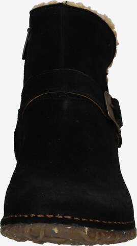 EL NATURALISTA Ankle Boots in Black