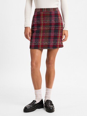 Marie Lund Skirt in Pink: front
