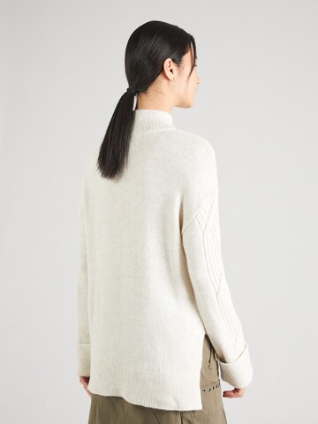 Pull-over 'LEISE' ONLY en blanc