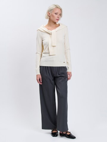 Influencer Sweater in Beige