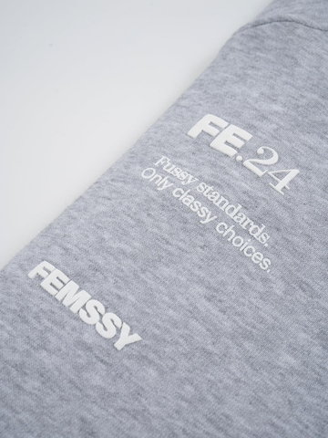 FEMSSY - Vestido 'PULSE' en gris