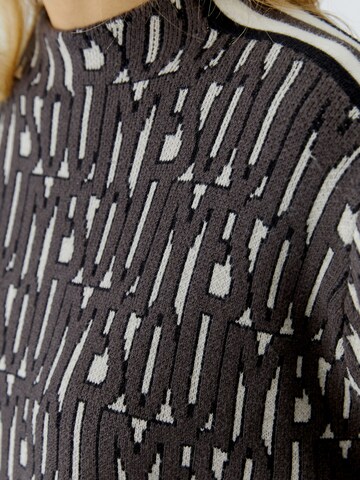 OUI Pullover in Braun