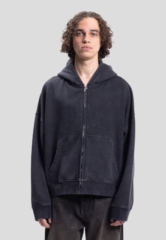 FAVELA Sweatjacke in Schwarz: Vorderseite
