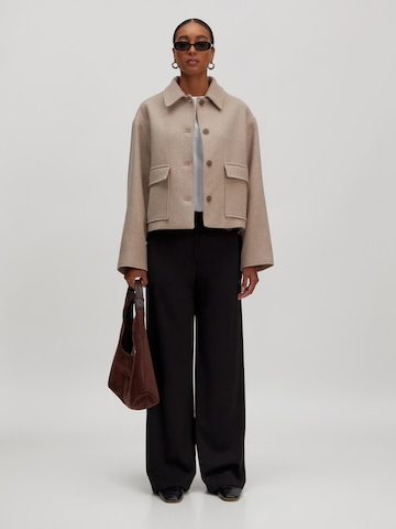 EDITED Tussenjas 'Jen' in Beige
