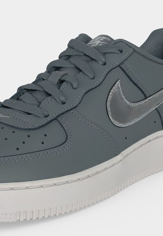 Baskets 'Air Force 1' Nike Sportswear en gris