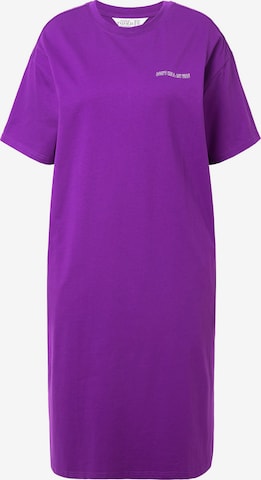 Robe Studio Untold en violet : devant