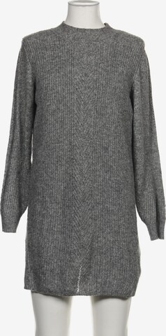 s.Oliver Dress in M in Grey: front