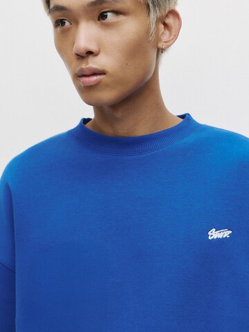 Sweat-shirt 'STWD' Pull&Bear en bleu