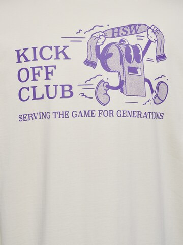 T-Shirt Hummel en blanc