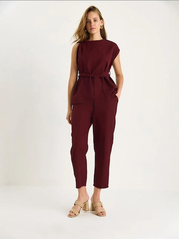 Bianco Lucci Broekpak in Rood: voorkant