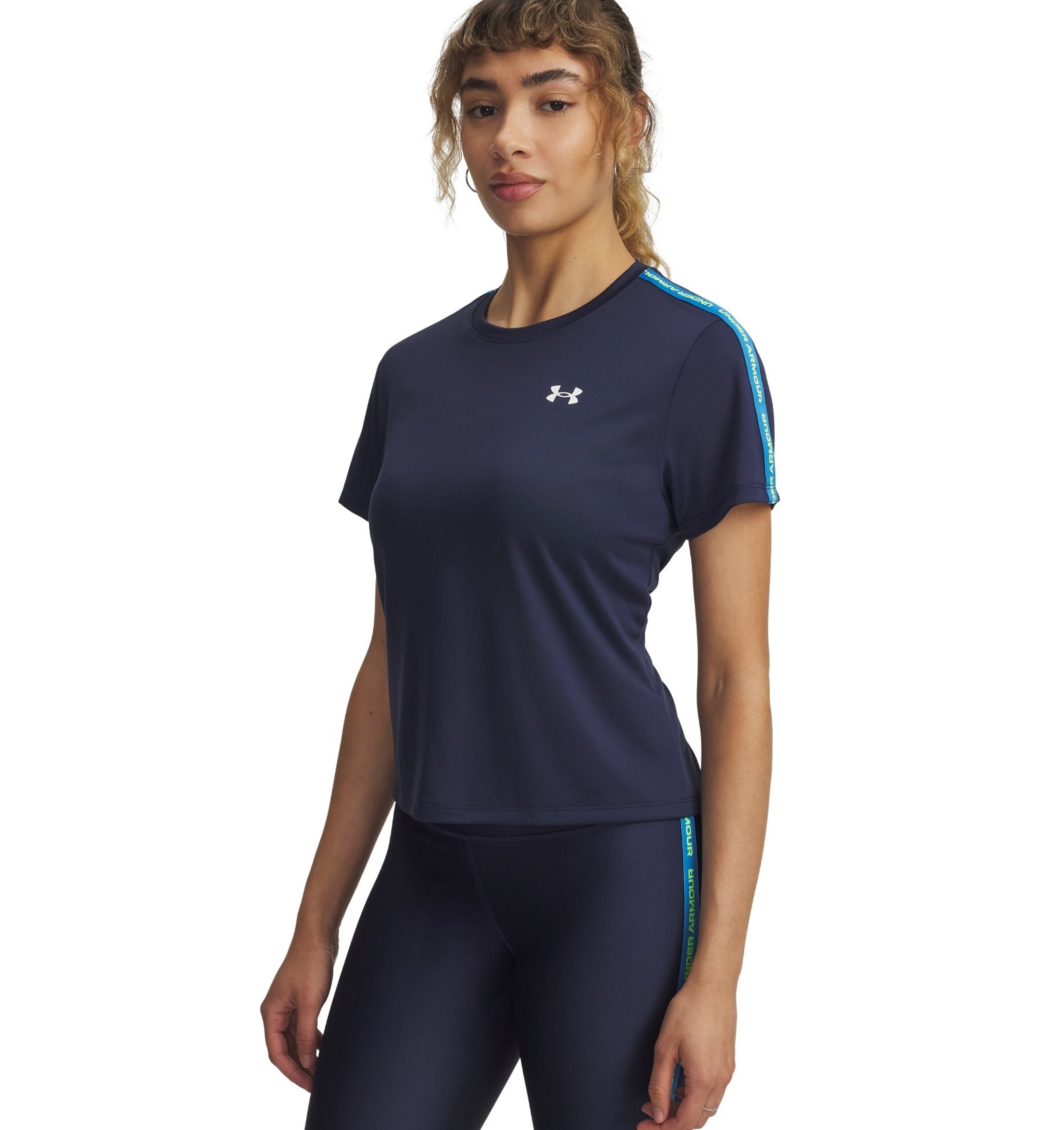 UNDER ARMOUR Performance Shirt in Blue: front