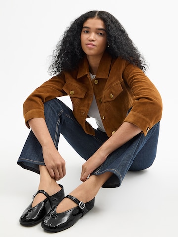 Ballerines à lanières COACH en noir