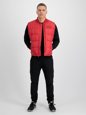 Gilet di ALPHA INDUSTRIES in rosso