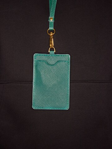 ABOUT YOU x Rewinside Wallet 'Claas' in Green