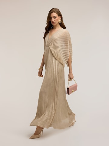 Robe de soirée MOTIVI en or