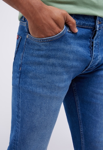 MUSTANG Loosefit Jeans in Blau