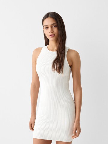 Bershka Knitted dress in Beige: front