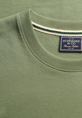 T-Shirt 'Essential Serif' Superdry & Co en vert