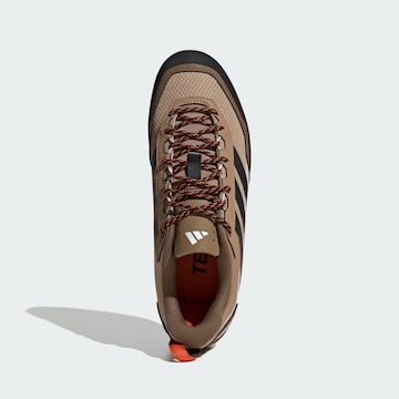 Chaussure basse 'Skychaser Solo 3' ADIDAS TERREX en marron