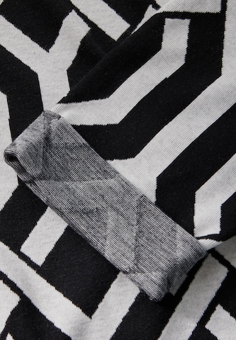 STREET ONE Shirt in Black