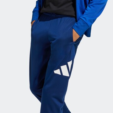 ADIDAS SPORTSWEAR Trainingspak 'Essentials' in Blauw