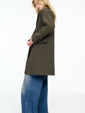 Pull&Bear Between-Seasons Coat in Green