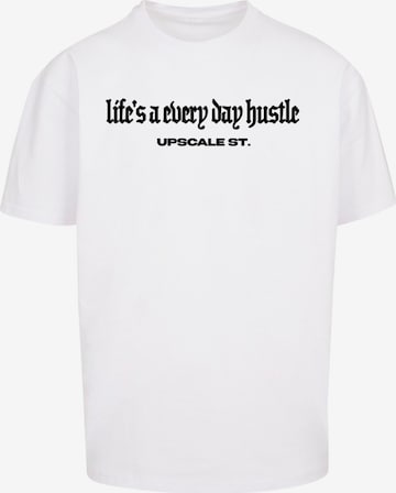 MT Upscale Тениска 'Hustle' в бяло: отпред