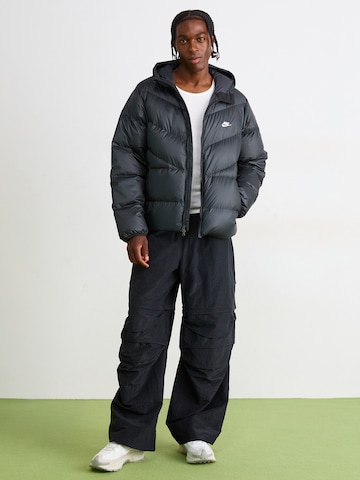 Nike Sportswear Зимняя куртка 'WINDRUNNER' в Черный