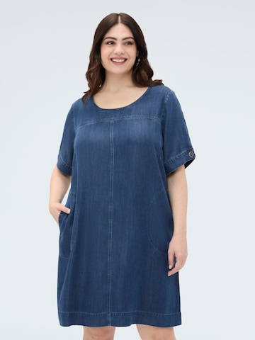Abito di Fiorella Rubino in blu