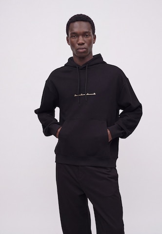 HUGO Sweatshirt i sort: forside